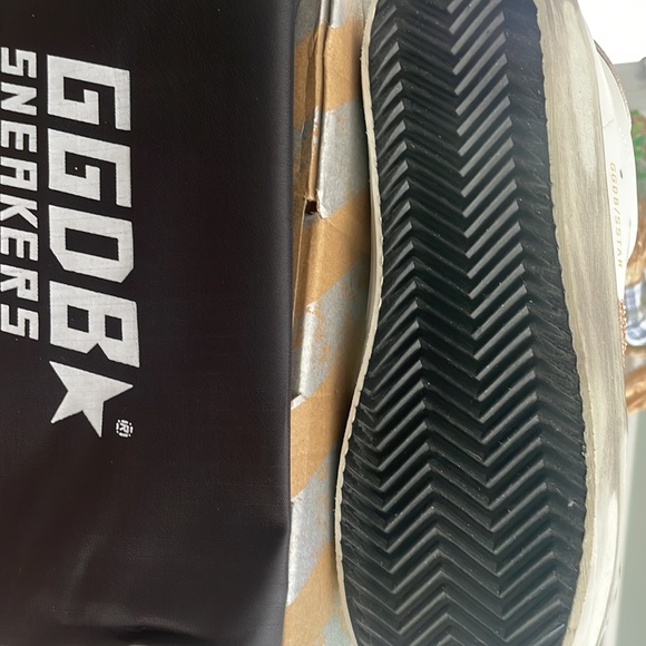 Golden Goose sneakers NEW size 38 - Picture 2 of 4